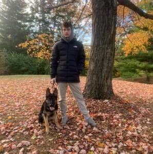 Meet your Posher, Casey